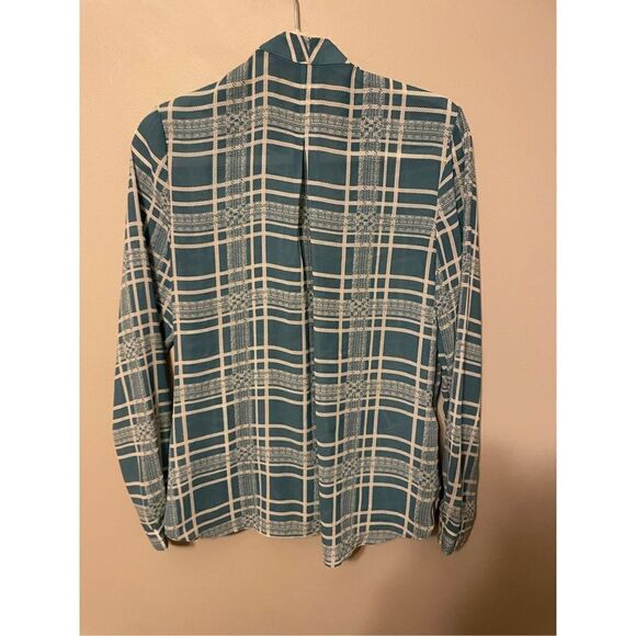 cabi Shirt (SZ M) - Picture 4 of 4